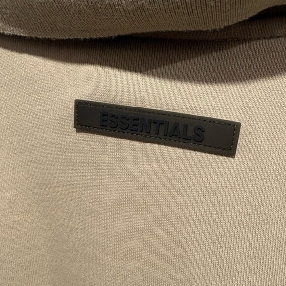 Fear of God Essentials Long-Sleeve Polo - Picture 6 of 7
